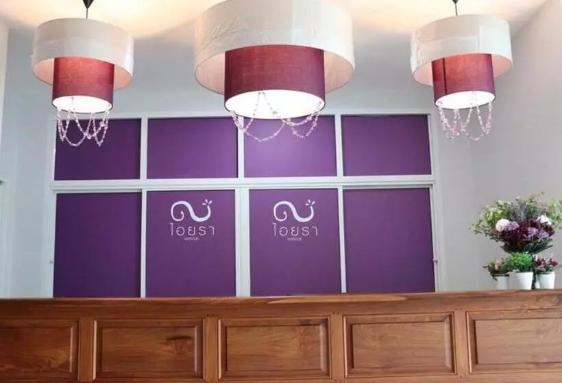 ホテル Iyara Residence