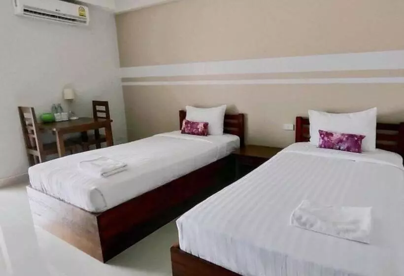 ホテル Iyara Residence