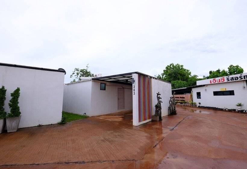 Szálloda N&c Resort