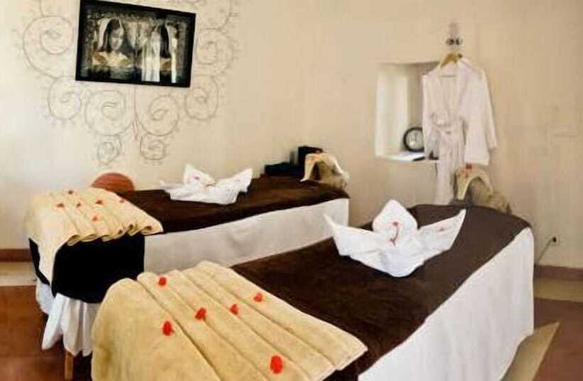 호텔 Neemrana S Tijara Fort Palace