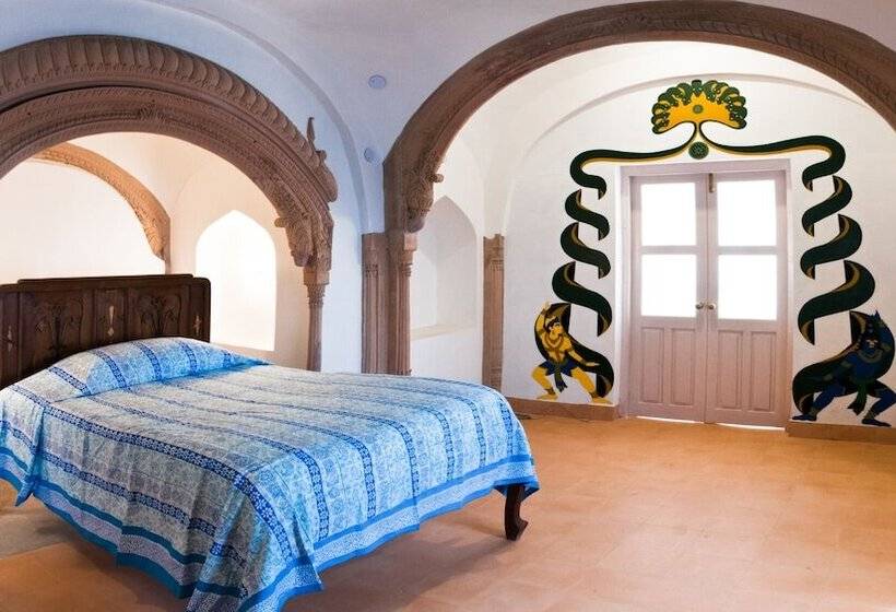 호텔 Neemrana S Tijara Fort Palace