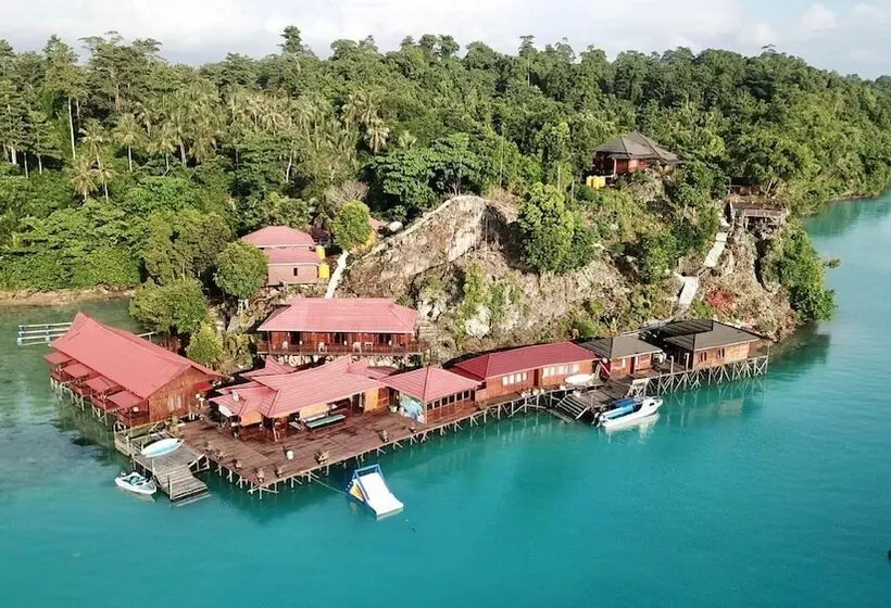 Hotelli Noah Maratua Resort