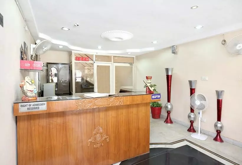 Hotelli Oyo 15710  Vikrant