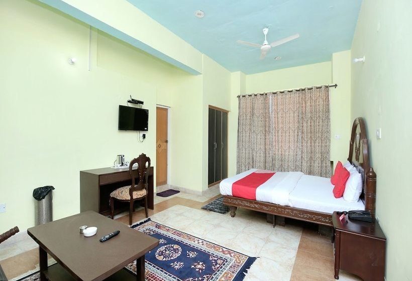 Hotel Oyo 15710  Vikrant