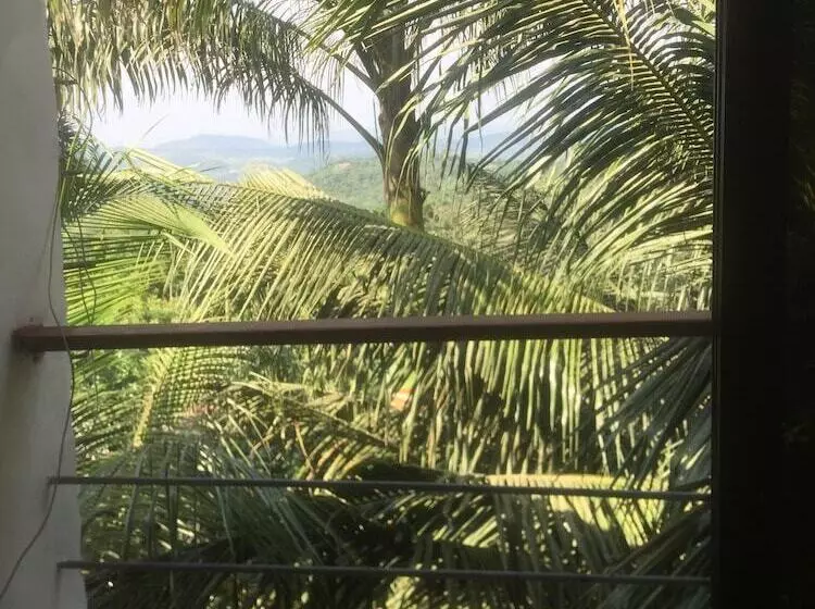 Hotelli Sweet Mother Eco Resort