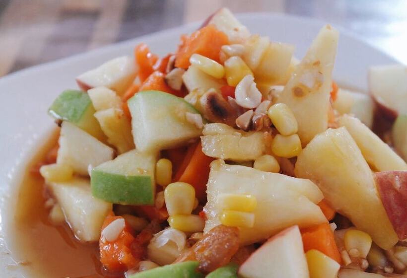 هتل Tachang Airport