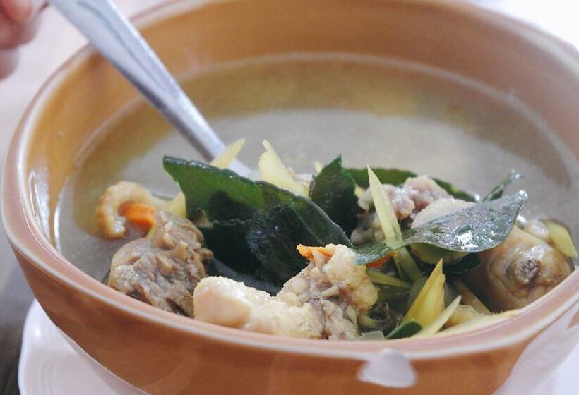 هتل Tachang Airport