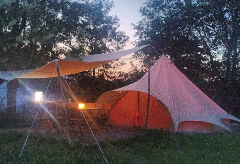 ホテル Tentes Lodges Atypik Nomad