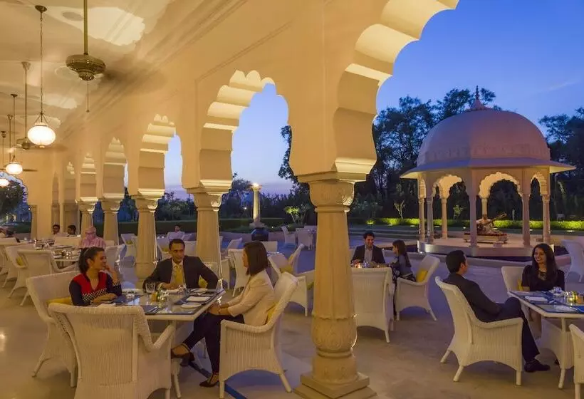 Hotelli The Oberoi Sukhvilas Spa Resort, New Chandigarh