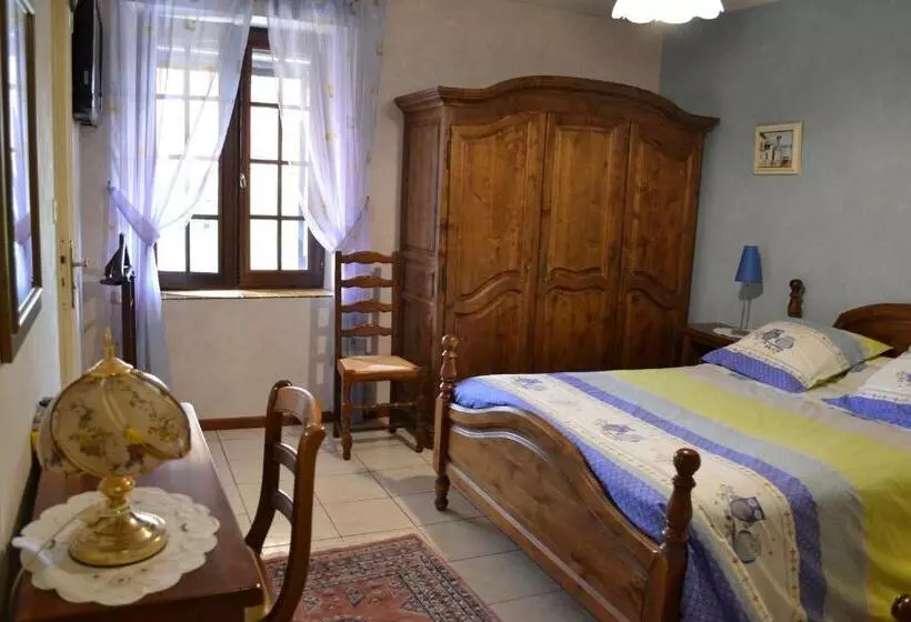 Majatalo Aux Orangers