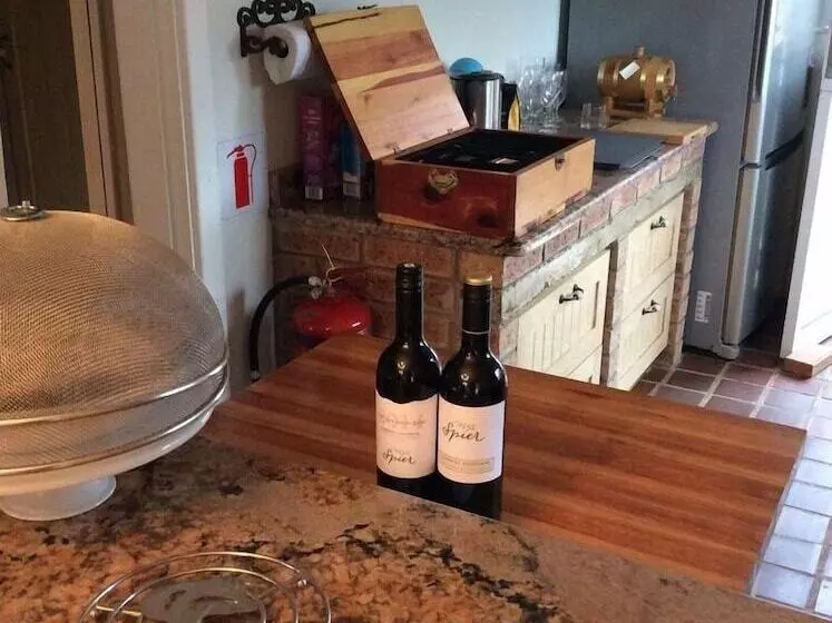 Majatalo Hamelin Guest House