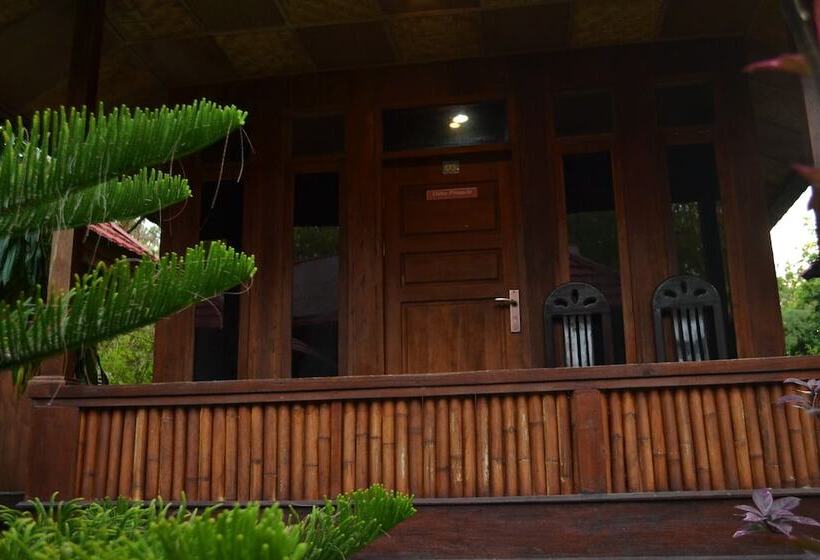 Panzió Hoga Dive Inn Wakatobi