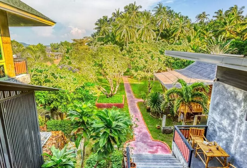 Majatalo Tonmai Suites