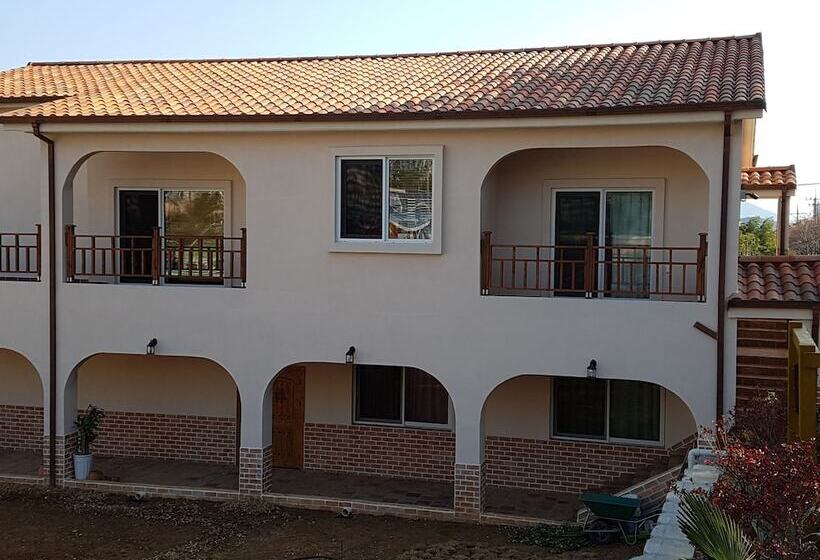 Пансион Dodo27 Guest House