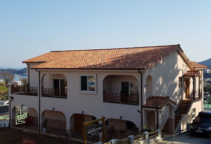 Пансион Dodo27 Guest House