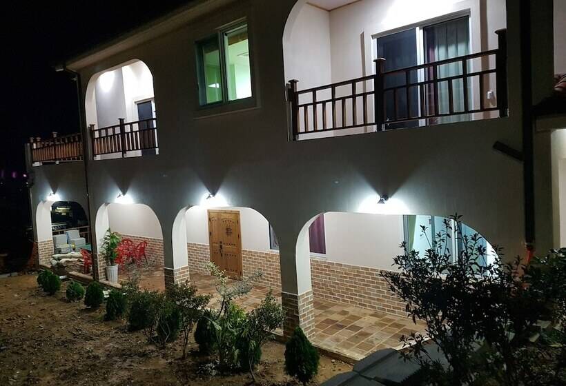 Пансион Dodo27 Guest House