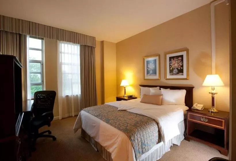 Bolger Hotel And Conference Center