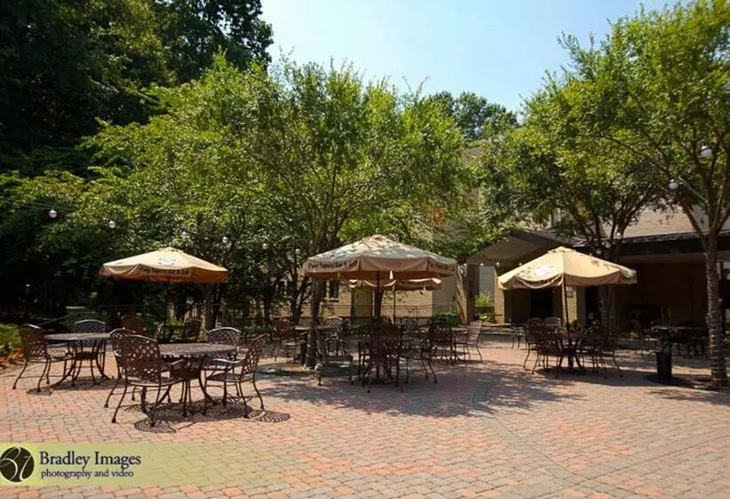 Bolger Hotel And Conference Center