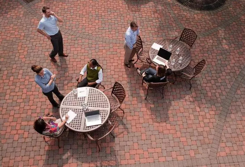 Bolger Hotel And Conference Center