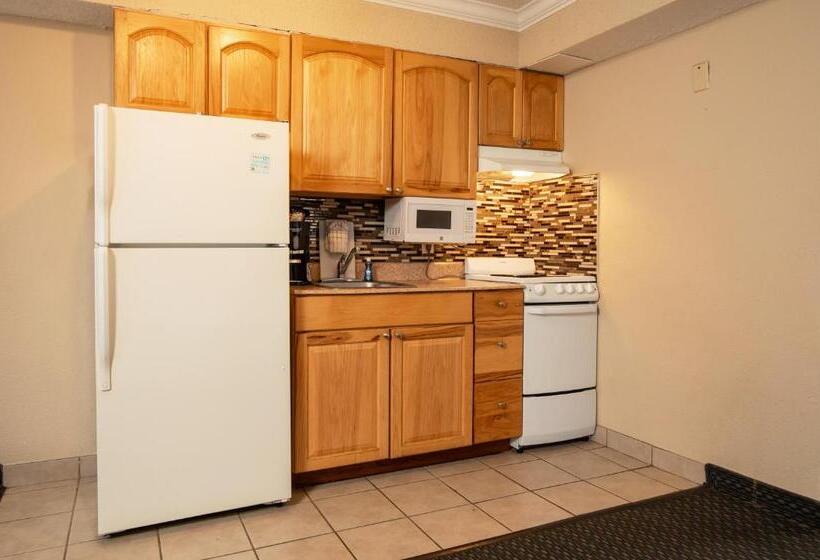 בית מלון כפרי Grande Shores Ocean Resort