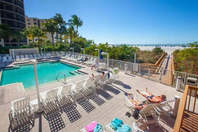 ホテル Gullwing Beach Resort