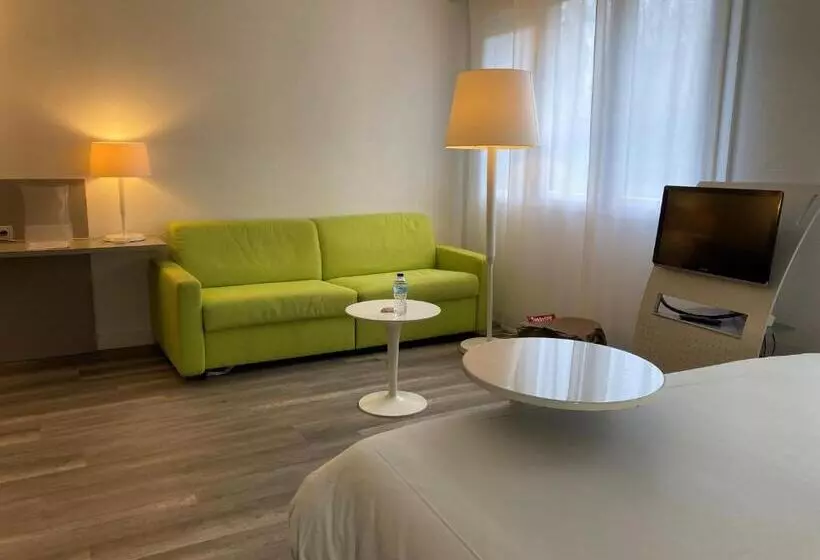 هتل Ibis Styles Lille Aeroport