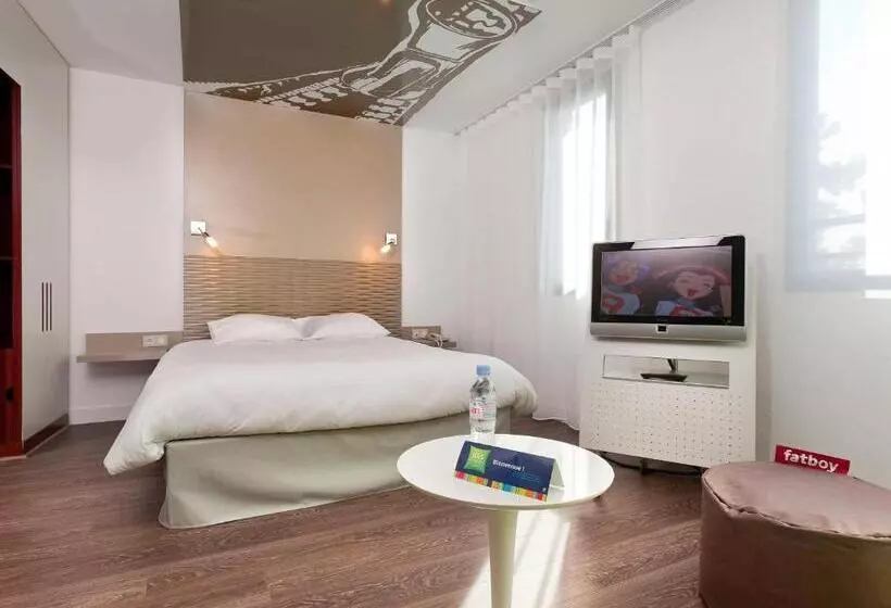 هتل Ibis Styles Lille Aeroport