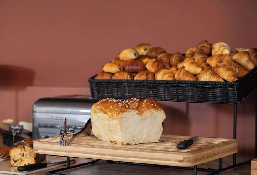 هتل Ibis Styles Lille Aeroport