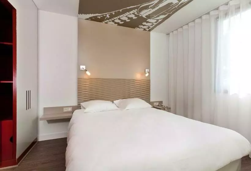 هتل Ibis Styles Lille Aeroport