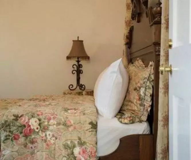 ホテル La Farge Perry House