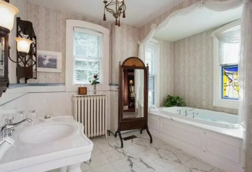 ホテル La Farge Perry House