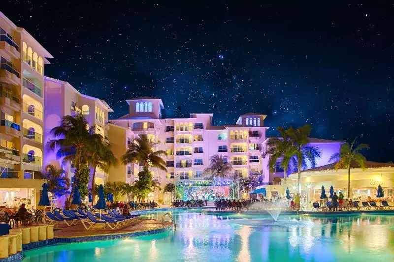 Otel Occidental Costa Cancun All Inclusive