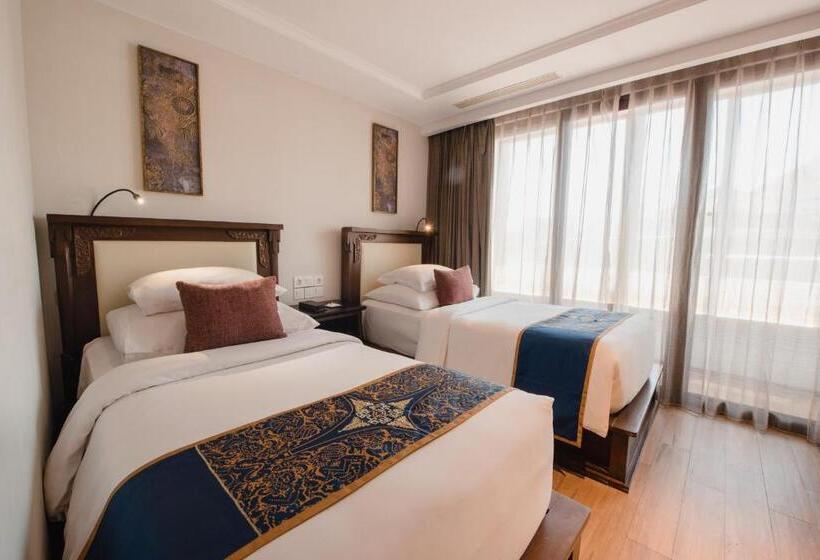 فندق Ramayana Suites And Resort