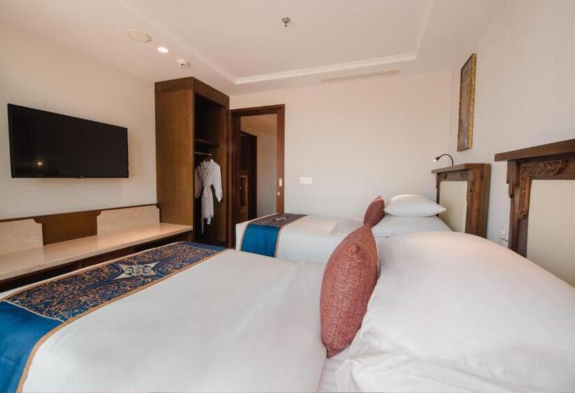 فندق Ramayana Suites And Resort