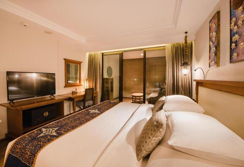 فندق Ramayana Suites And Resort