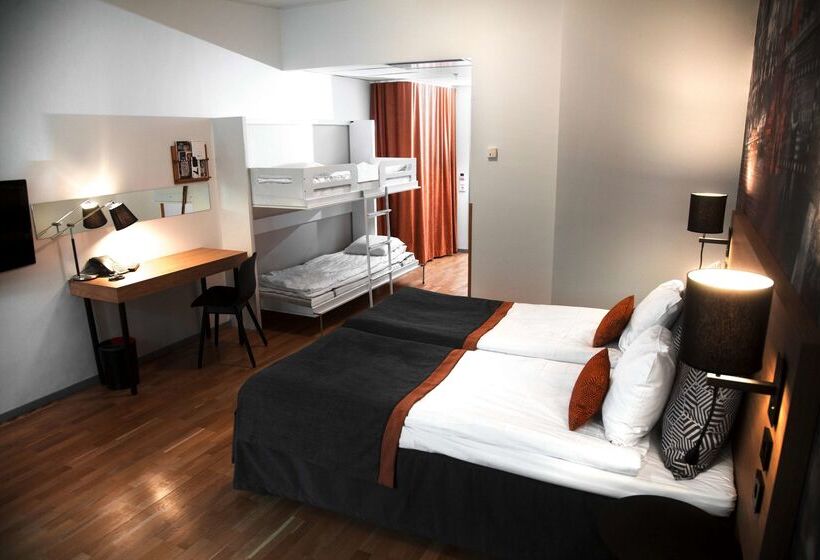 בית מלון כפרי Scandic Karlstad City