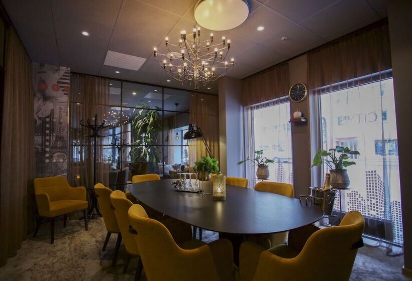 בית מלון כפרי Scandic Karlstad City