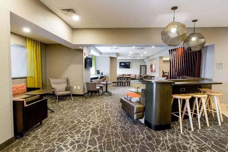 هتل Springhill Suites Florence