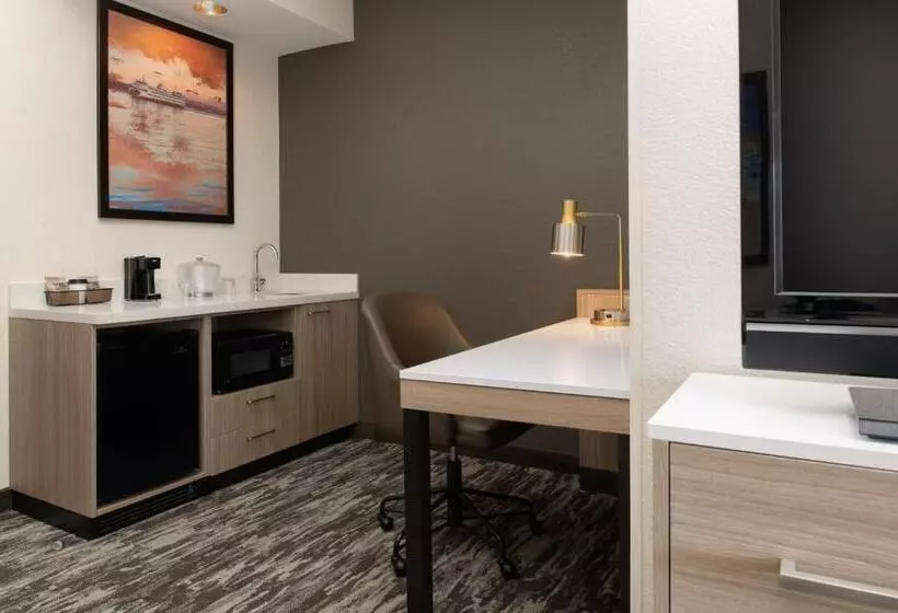هتل Springhill Suites Seattle Downtown, South Lake Union