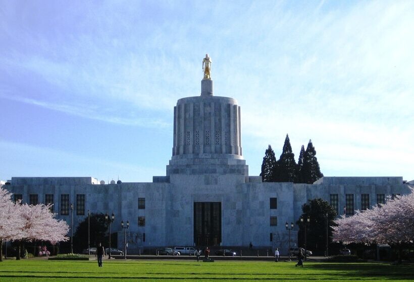 The Grand Hotel   Salem