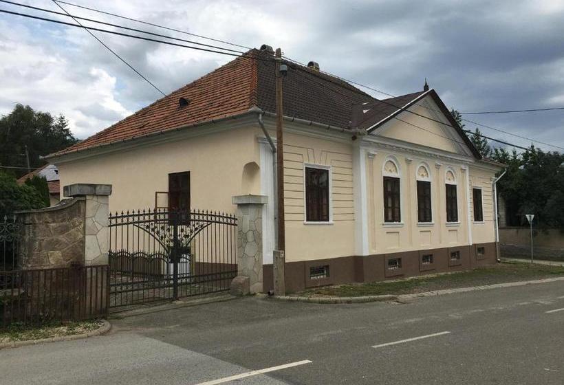 민박 Király Panzió