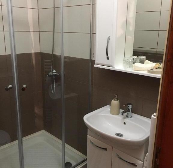 민박 Király Panzió