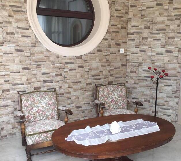 민박 Király Panzió