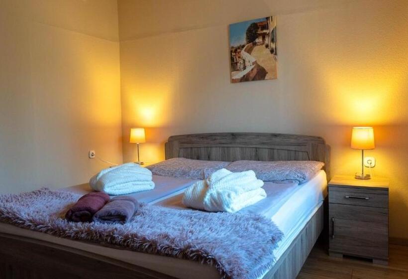 민박 Király Panzió