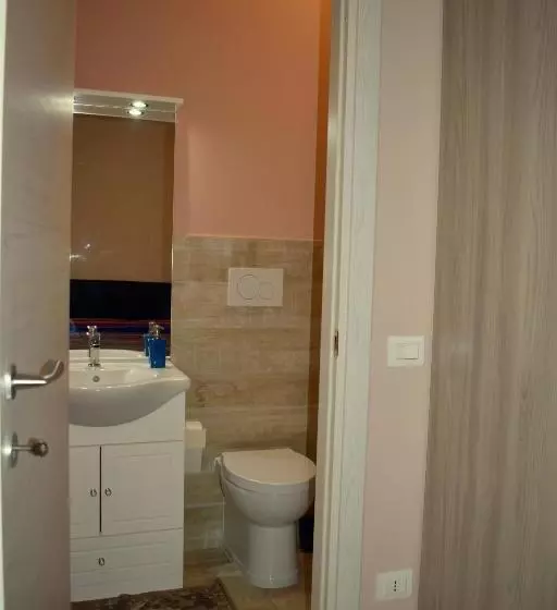 Aamiaismajoitus (B&B) Tra Il Borgo E Il Mare