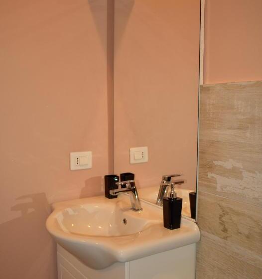 Bed and Breakfast Tra Il Borgo E Il Mare