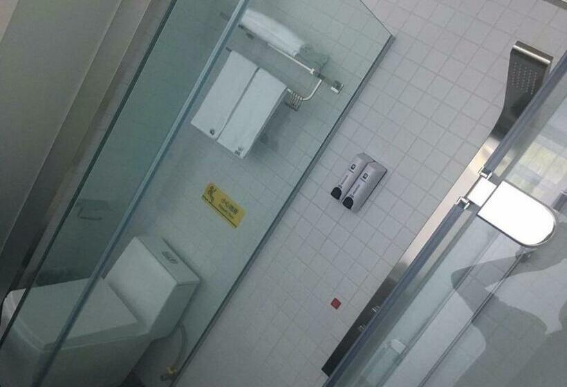 בית מלון כפרי 7 Days Inn Zhangjiakou Huailai Shacheng Branch