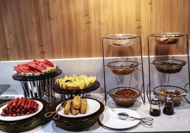 Отель Greentree Eastern Bengbu City Guzhen County Century