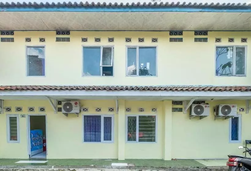 Hotel Spot On 2384 Pondok Nabil