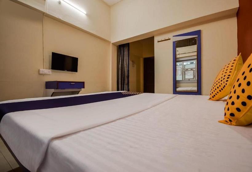 فندق Spot On 65460  Gulmohar